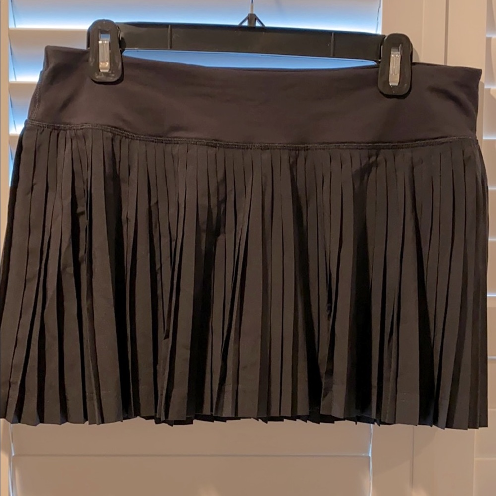 Lululemon Pleat to Street Skirt size 8
